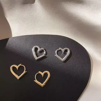 Basic klasszikus szerelem szív alakú aranyos karika fülbevaló márka minimalista napi menő divat ékszer ajándék nőknek Barátok barátnők