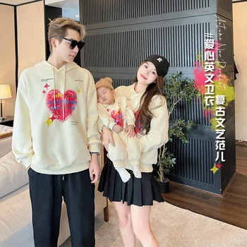 Téli őszi kapucnis pulóver az egész családnak 2023 Új divat koreai anya apa és lánya fia egymáshoz illő ruha felső